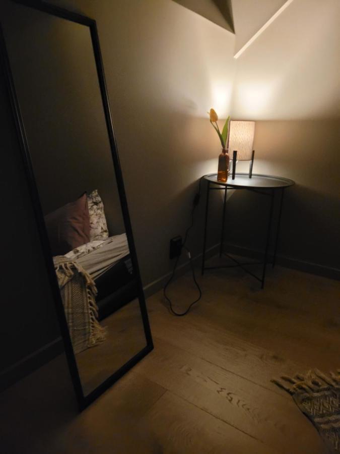 Single Elegant Room I Sentrum- Sea View Ålesund Exteriör bild