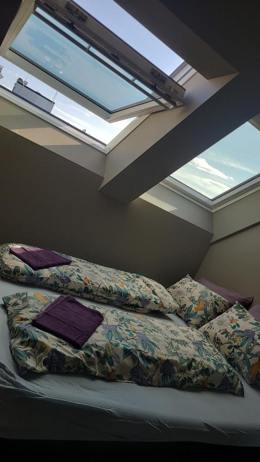 Single Elegant Room I Sentrum- Sea View Ålesund Exteriör bild